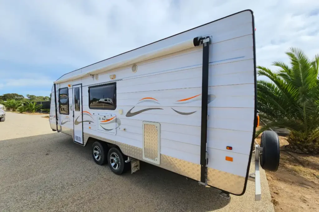 tradie van fit out darwin